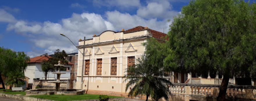 Square Governador Valadares