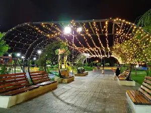 Plaza Las Americas