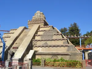 Knott's Berry Farm