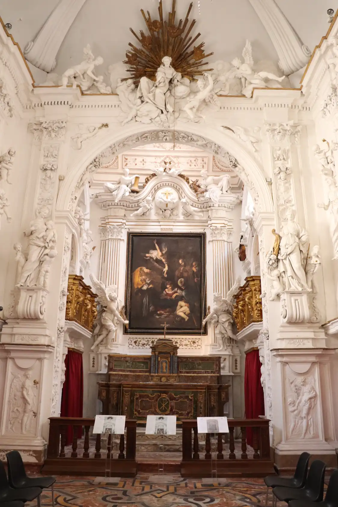 Hotels near Oratorio di San Lorenzo