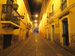 Calle La Ronda