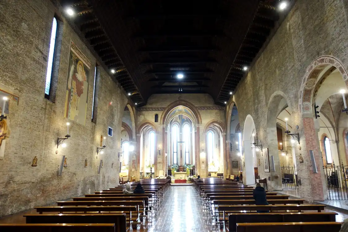 Hotel in zona Chiesa e Convento di San Francesco - Frati Minori Conventuali