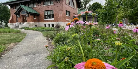 Eckhart Public Library
