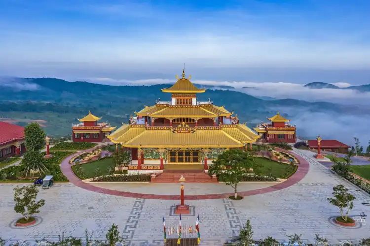 Các khách sạn ở Tu Tra