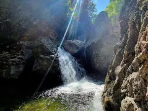 Cascada Iadolina