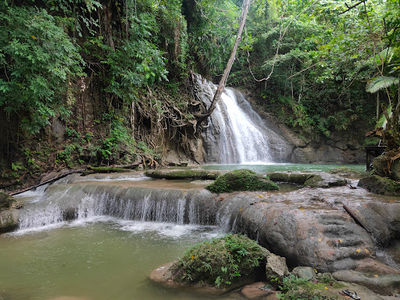 Wafsarak Waterfall