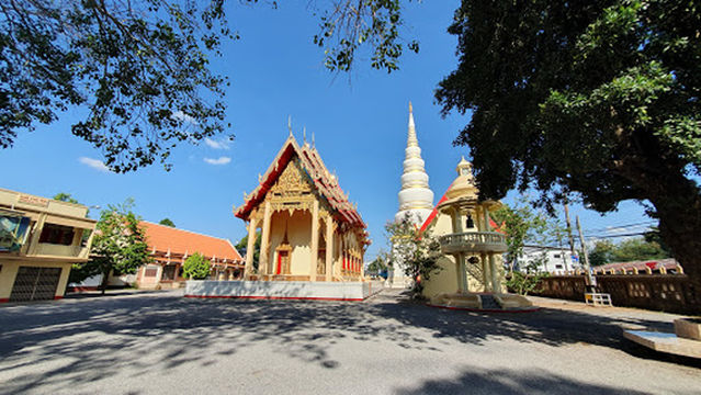 Chedi Wat Tantayaphiram Phra Aram Luang