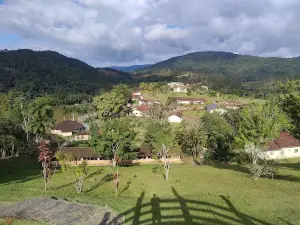 Memorial Pe. Léo - Comunidade Bethânia