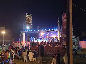 لطیف گراونڈ latif ground