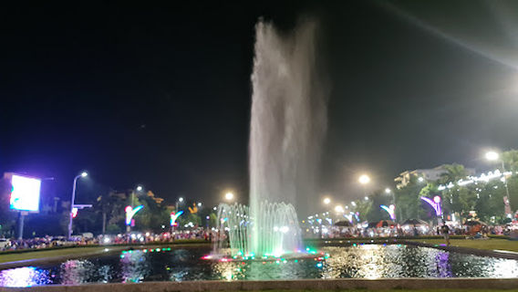 Fountain of Hung Yen Square