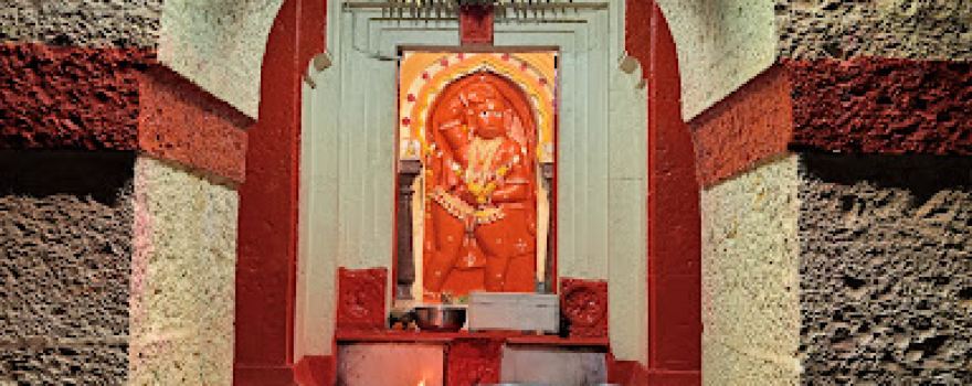 Shree Samarth Sthapit Bhavya Maruti Mandir (11 Maruti)