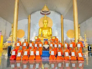 Wat Mai Tham Kaew