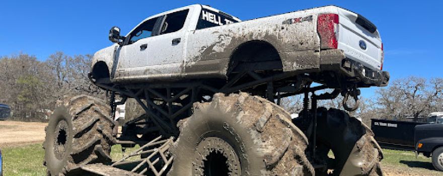 Rednecks With Paychecks