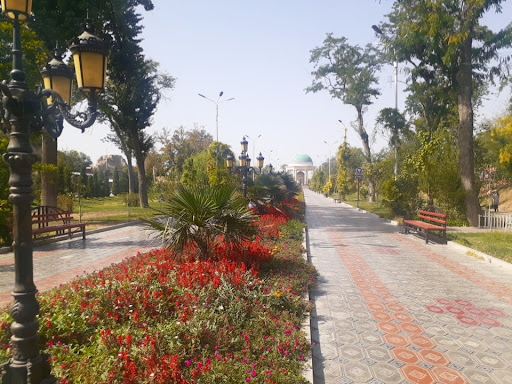 Park Imeni Kamola Khudzhandi