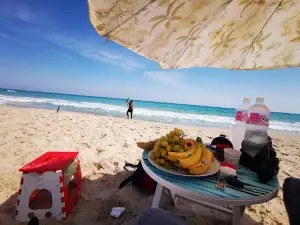 Plage de Tazarka