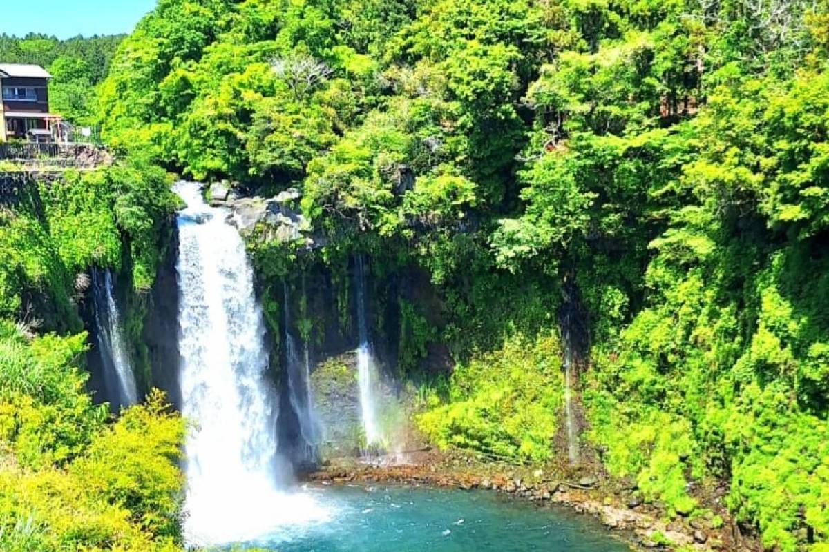 Shiraito-Wasserfälle