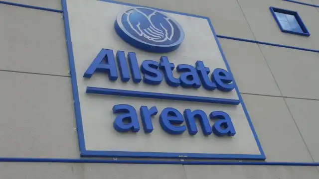 Hotels near Allstate Arena