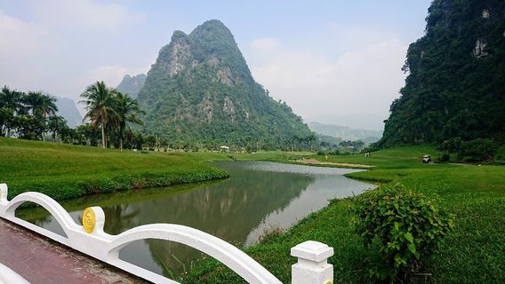 Phoenix Golf Course Luong Son
