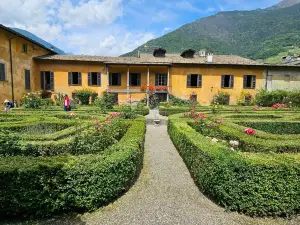 Palazzo Salis e museo senza frontiere