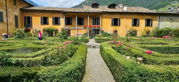 Hotels in Tirano