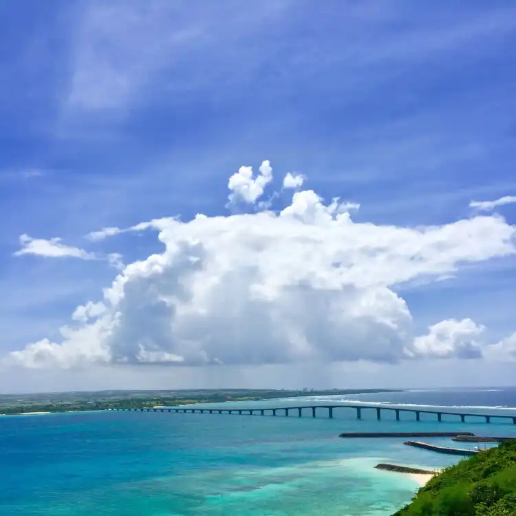 Hotels near Kurima Island