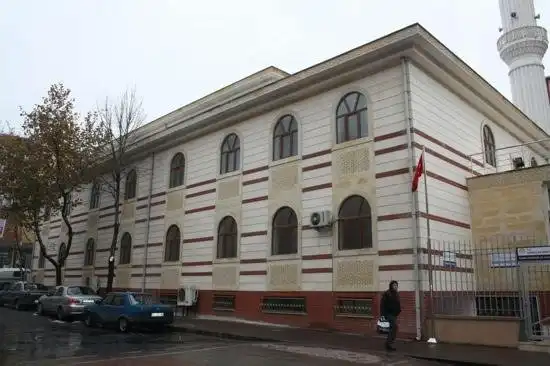 Hoteles cerca de Kazim Karabekir Merkez Cami