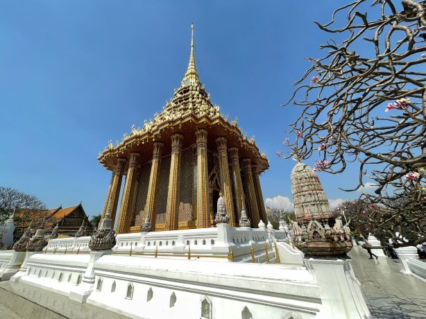 วัดพระพุทธบาท