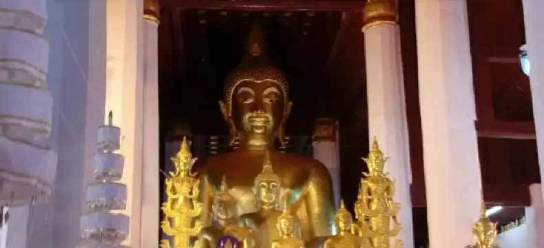 Hotels in Phu Phiang