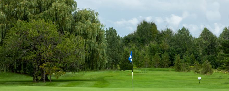 White Squirrel Golf Club and Restaurant
