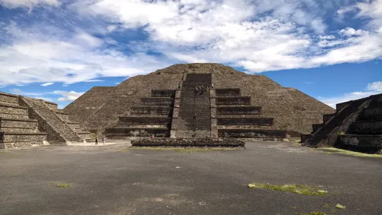 Piramide de la Serpiente Emplumada