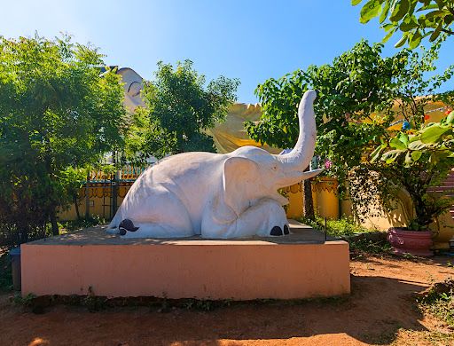 Naungdawgyi Myathalyaung Reclining Buddha