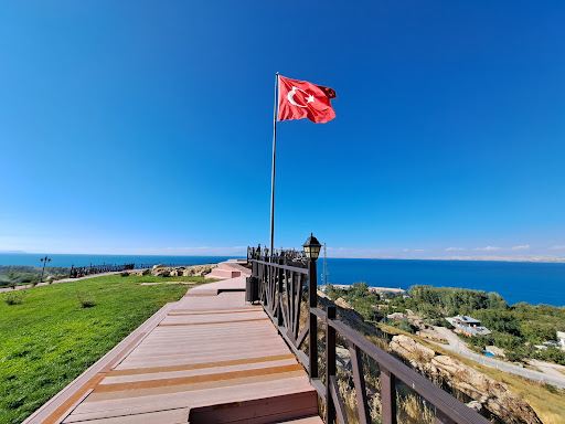 Edremit Maiden's Castle
