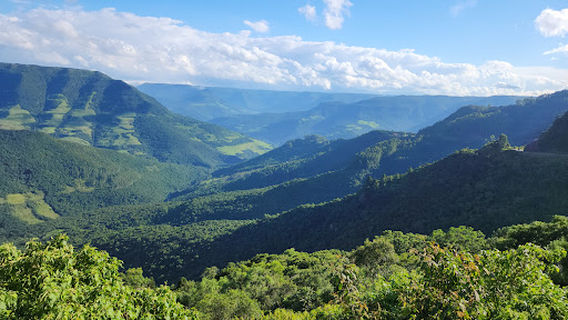 Belvedere Quilombo Valley