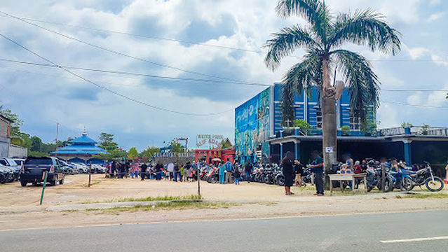 Alif Adam Water Park