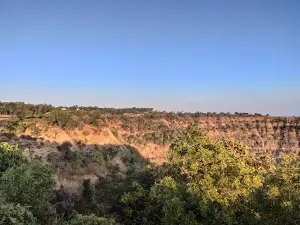 Mozari Point