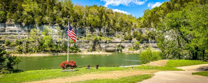 Cummins Ferry RV Park, Campground