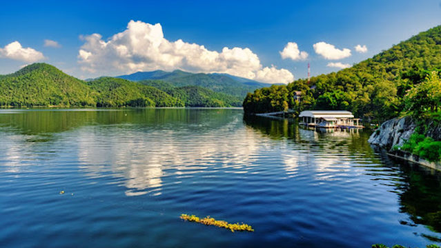 Mae Ngat Somboon Chon Dam