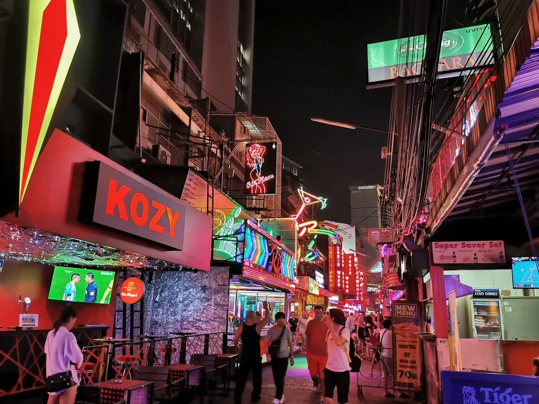 4_Soi Cowboy