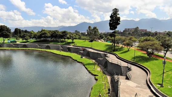 Parque Central Simon Bolivar