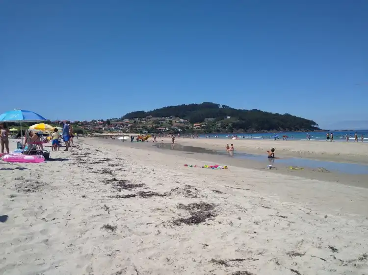 Praia do Tombo do Gato附近的飯店