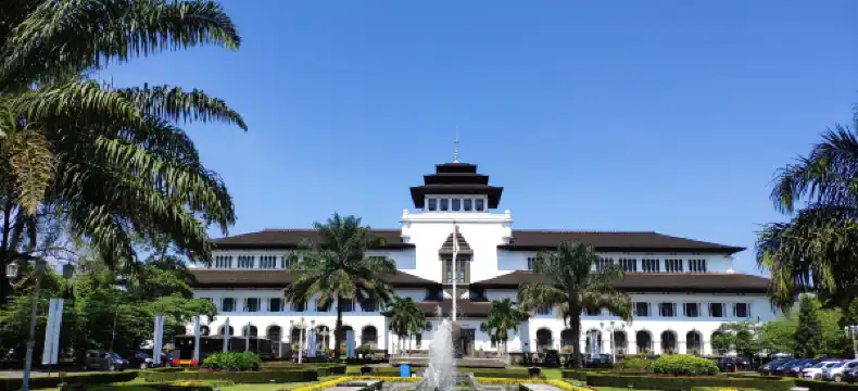 Santika properties in Bandung Wetan