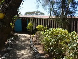 Equator Marker, Nanyuki