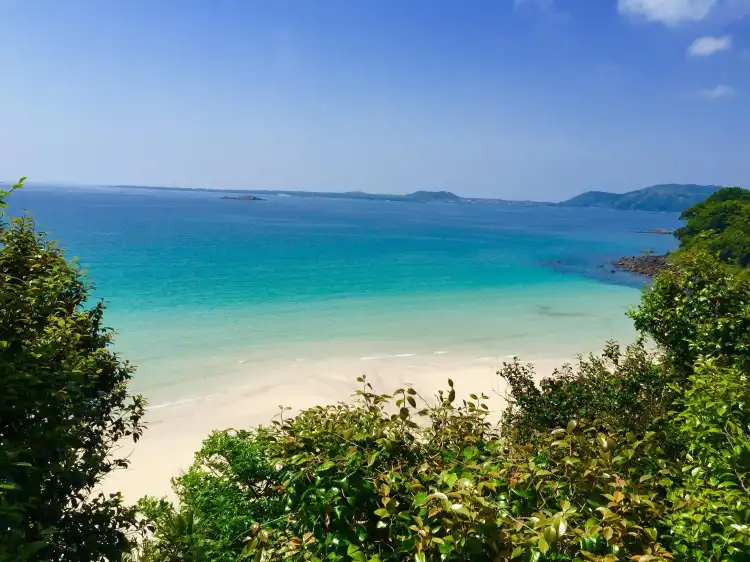 Hotels near Abunze Yogan Kaigan