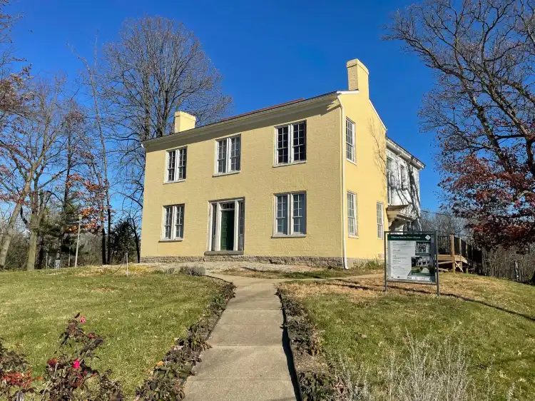 Các khách sạn gần Harriet Beecher Stowe House
