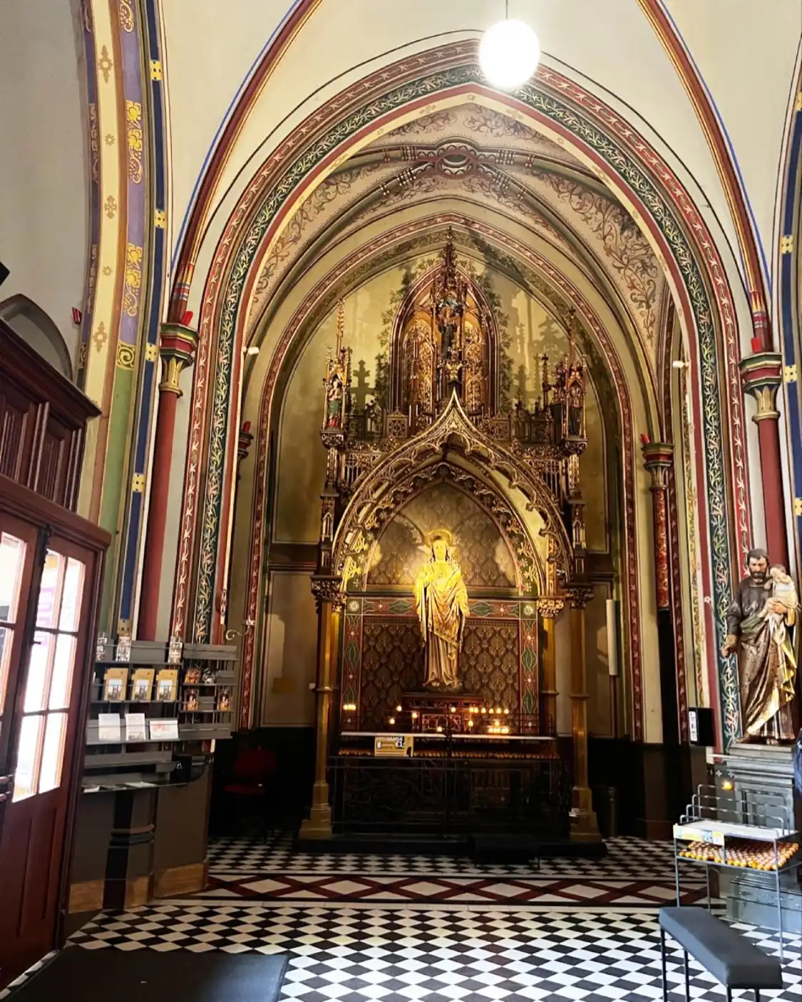 Hotel in zona De Krijtberg - Sint Franciscus Xaveriuskerk