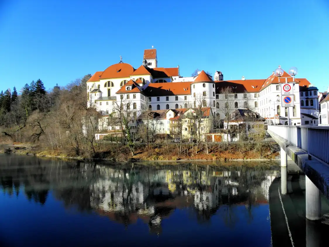 Hotels near Benedictine monastery of St. Mang