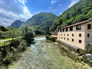 Grotte di Oliero