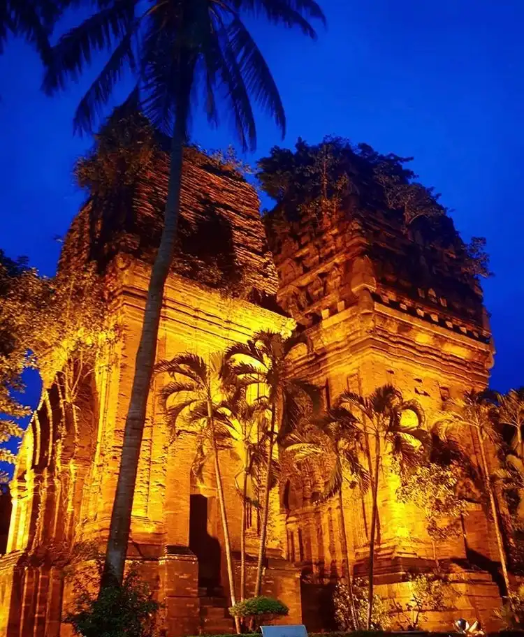 Thị Nải