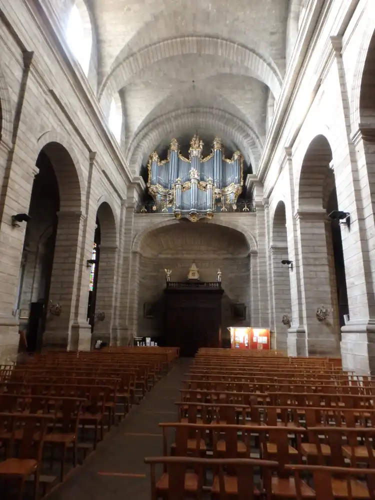 Pézenas
