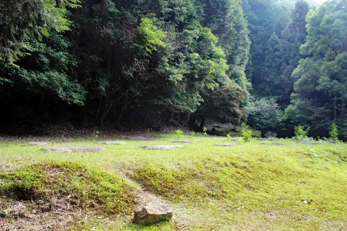 Hotels near Sufukuji Temple Ruins